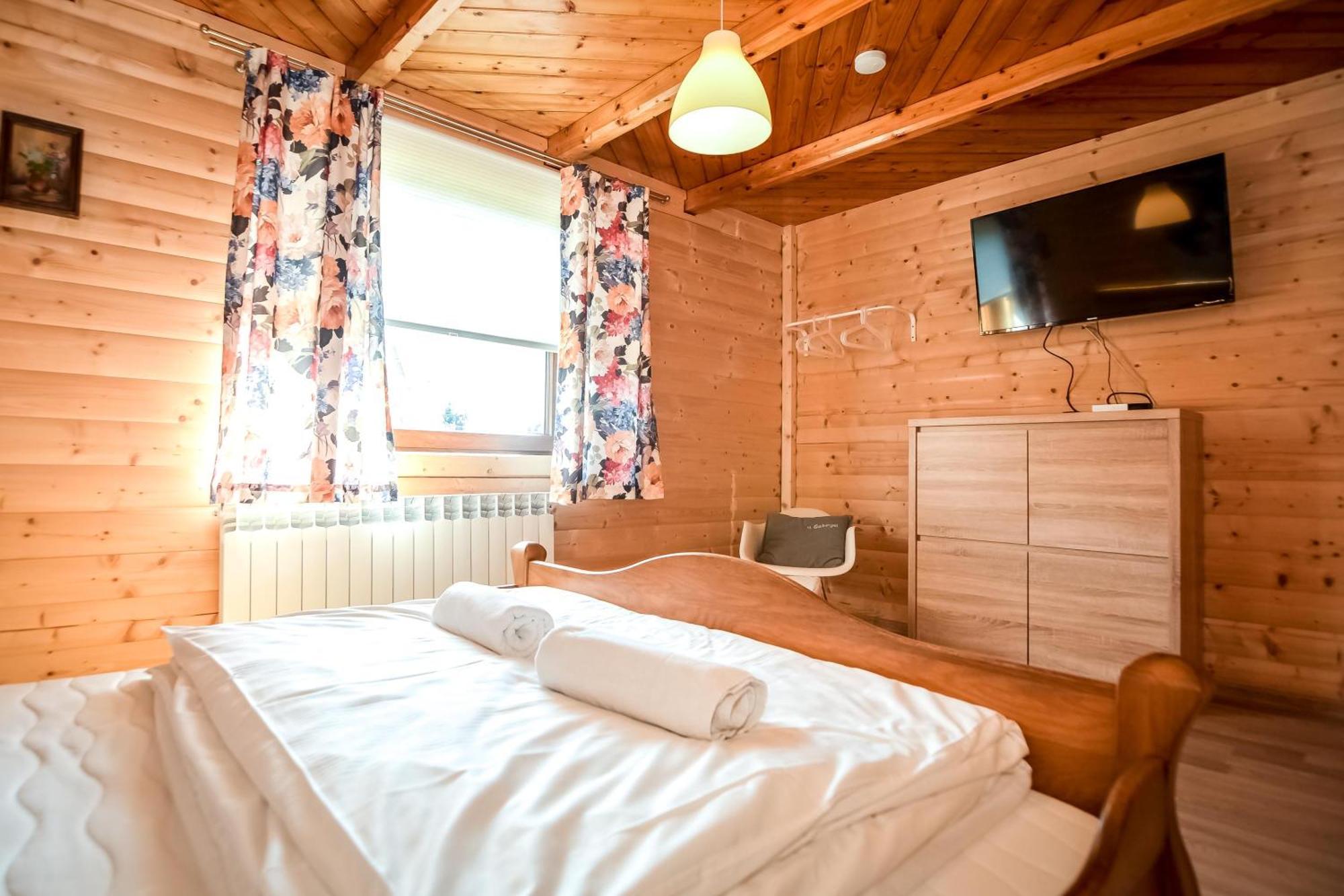 Apartament & Domek U Gabrysi เบียลกาตัทร์ชันสกา ภายนอก รูปภาพ
