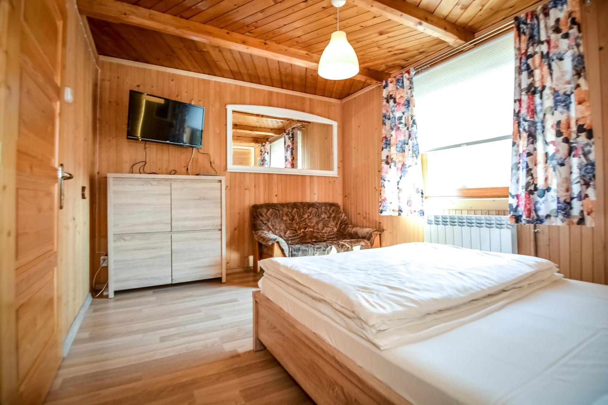 Apartament & Domek U Gabrysi เบียลกาตัทร์ชันสกา ภายนอก รูปภาพ